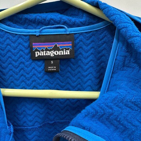 Patagonia Women's R1 CrossStrata Hoody - Picture 3 of 4